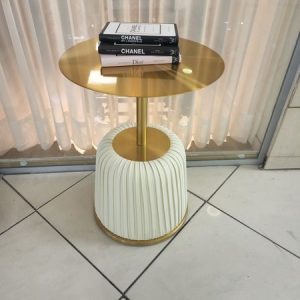 שולחן צד דגם ברבי שמנת זהב