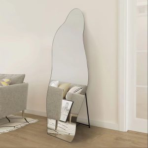 מראה אמורפית על רגל