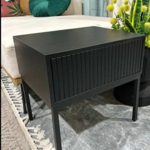 שידת צד CNC שחורה